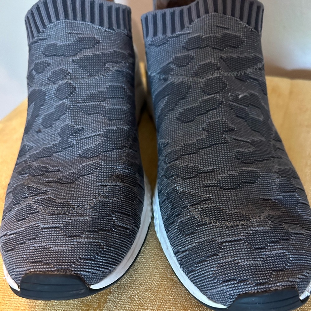 Halogen Sneakers - Picture 2 of 8